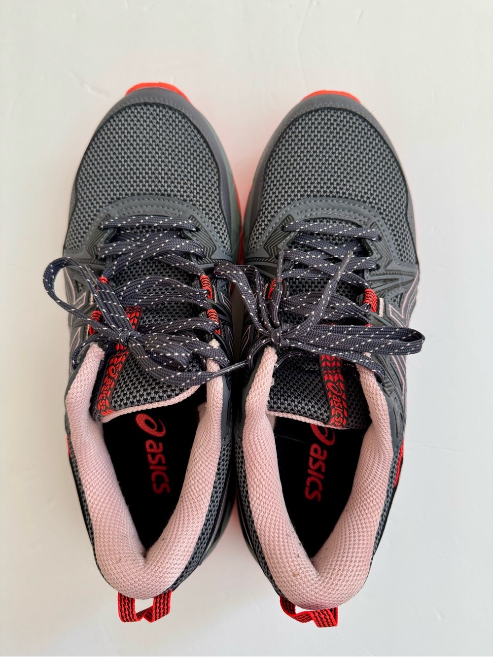 ASICS Gel-Venture 8 Women's Size 8.5 Gray Coral Trail Running Shoes 1012A708 EUC